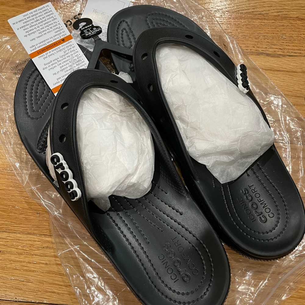 Crocs mens size 11 NWT